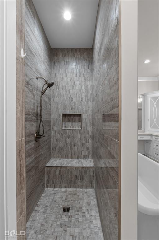 176 N Canal Drive Property Photo 15