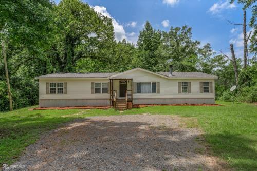 2374 Highway 532 Property Photo 1