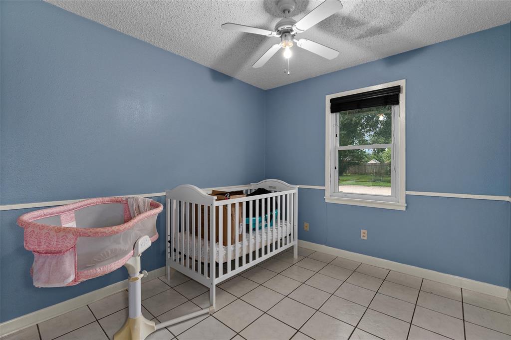 1702 Cline Street Property Photo 6