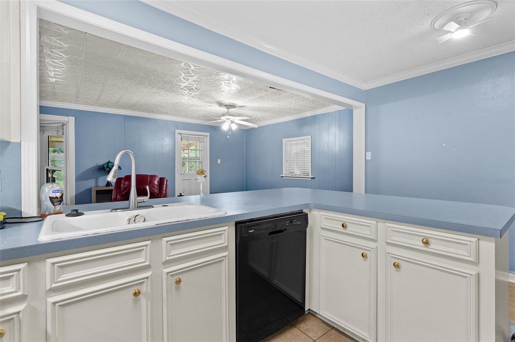 1702 Cline Street Property Photo 19