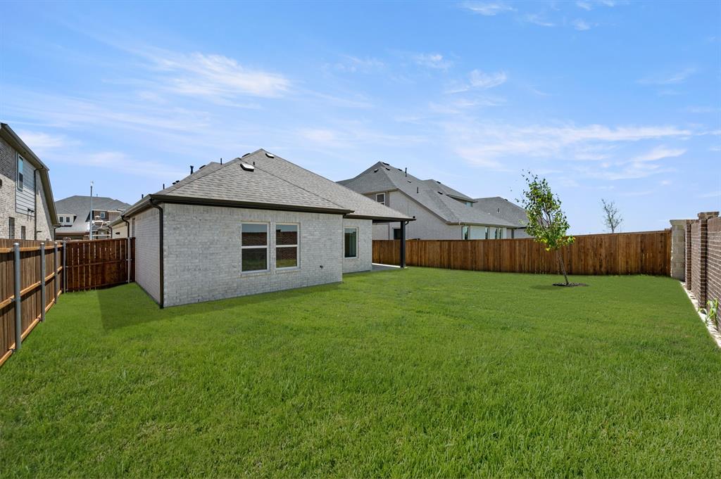17257 Oxborough Drive Property Photo 26