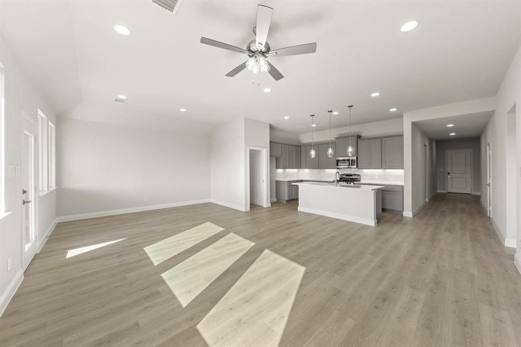 17204 Oxborough Drive Property Photo 6
