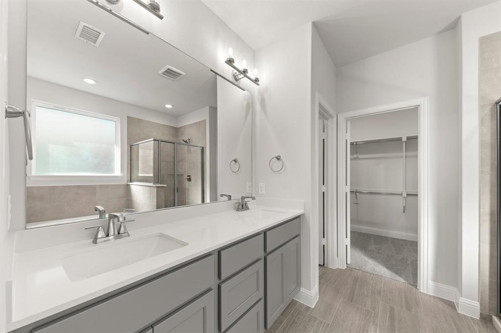 17204 Oxborough Drive Property Photo 14