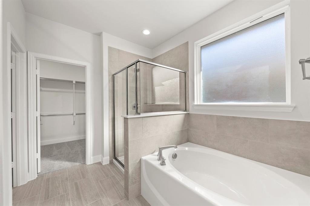 17204 Oxborough Drive Property Photo 16