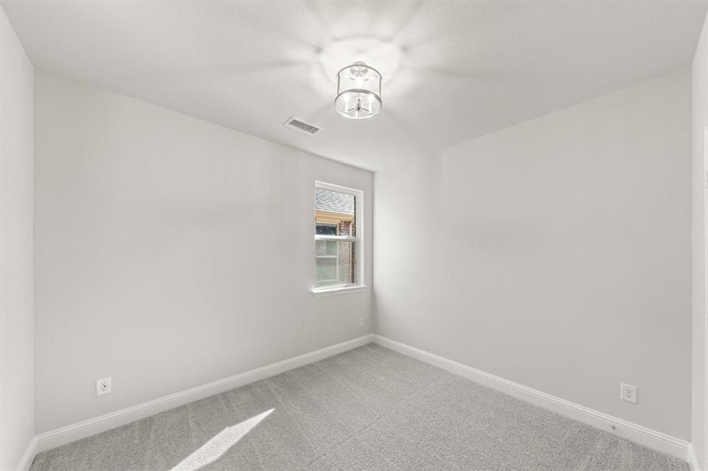 17204 Oxborough Drive Property Photo 19