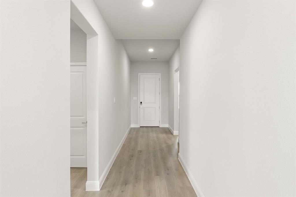 17204 Oxborough Drive Property Photo 23