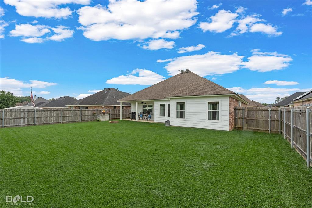 2054 Briar Hollow Property Photo 31