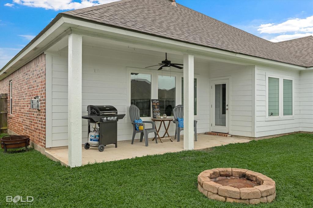 2054 Briar Hollow Property Photo 34