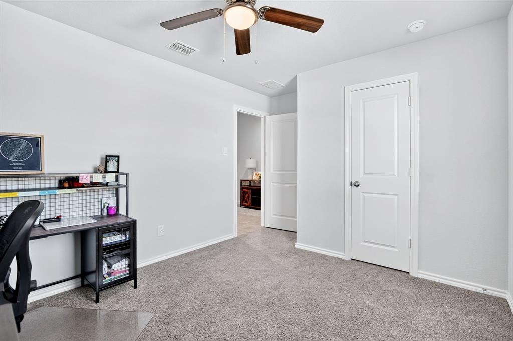16648 Geskey Drive Property Photo 8