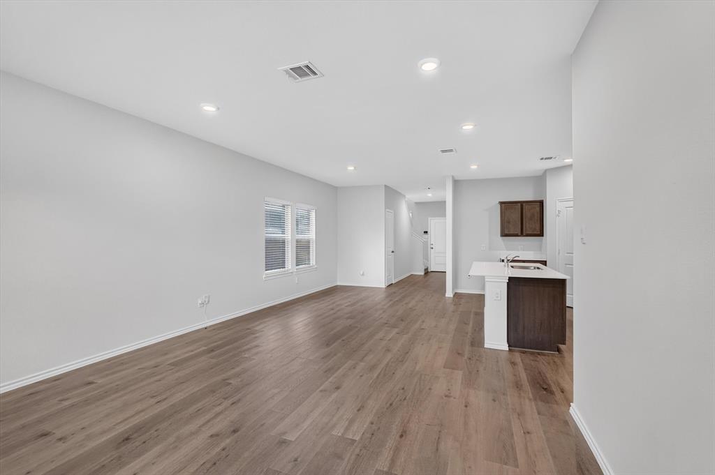 906 Shear Drive Property Photo 12