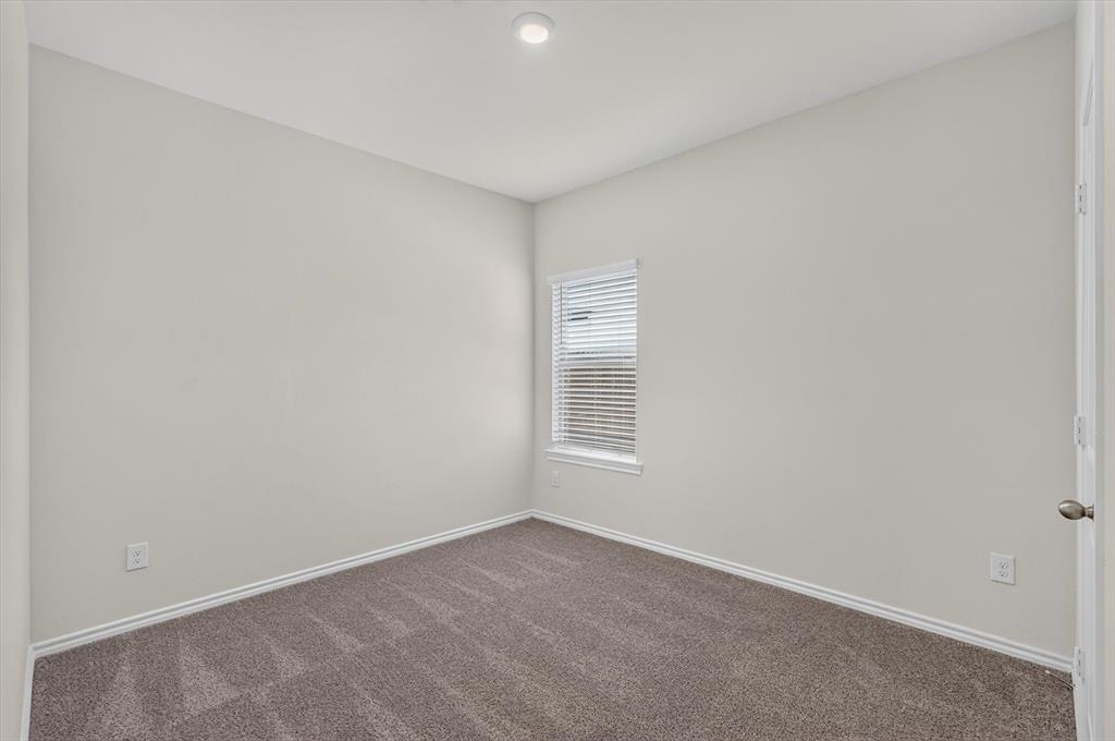 906 Shear Drive Property Photo 14
