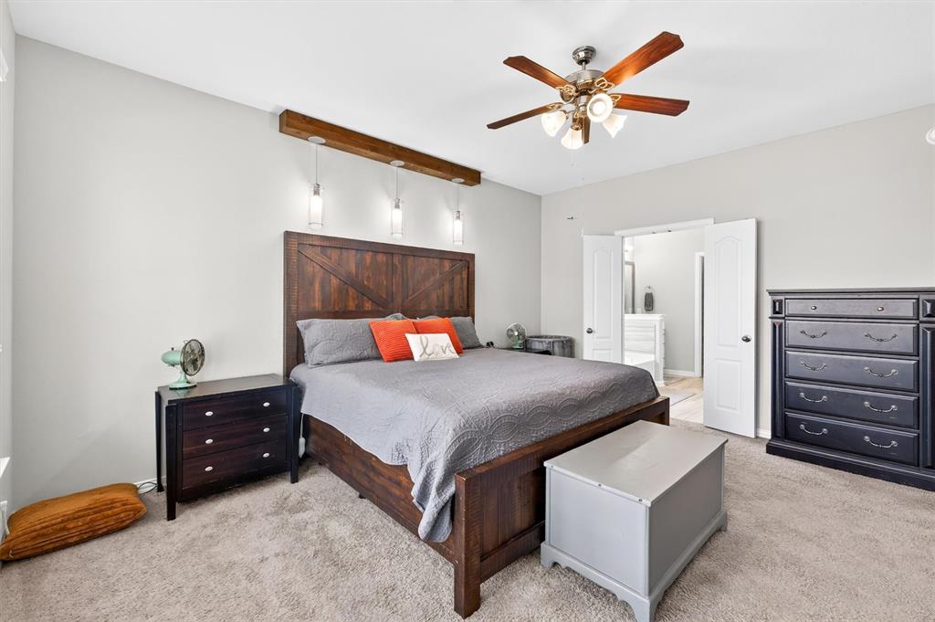 114 Woodridge Crossing Property Photo 15