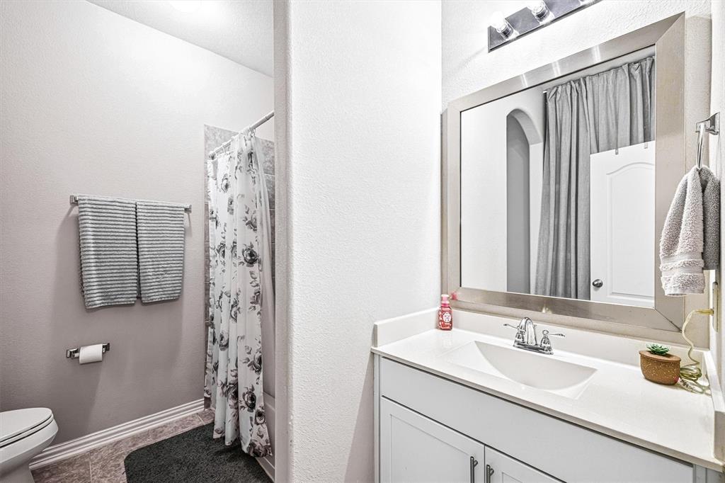 114 Woodridge Crossing Property Photo 23