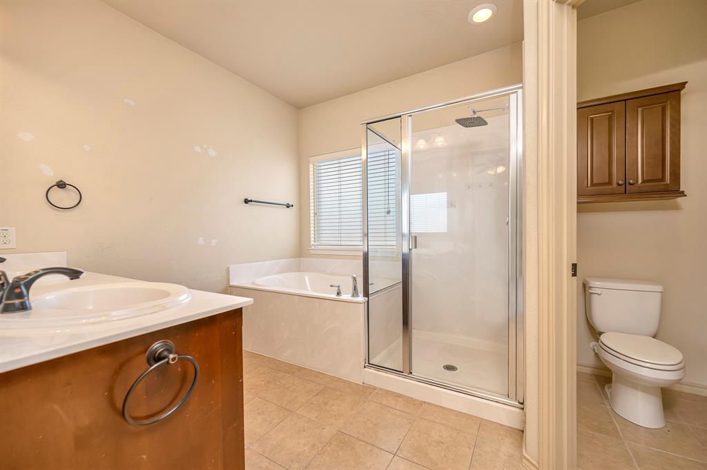 545 Wild Ivy Trail Property Photo 18