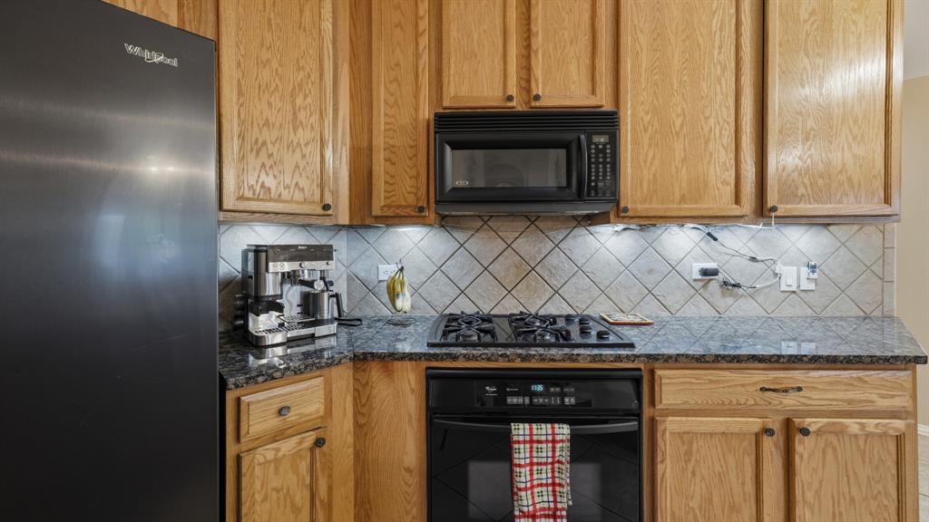 4802 Pier Nine Drive Property Photo 10