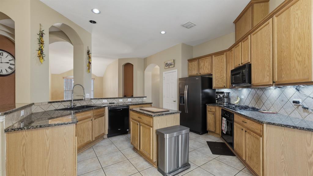 4802 Pier Nine Drive Property Photo 11