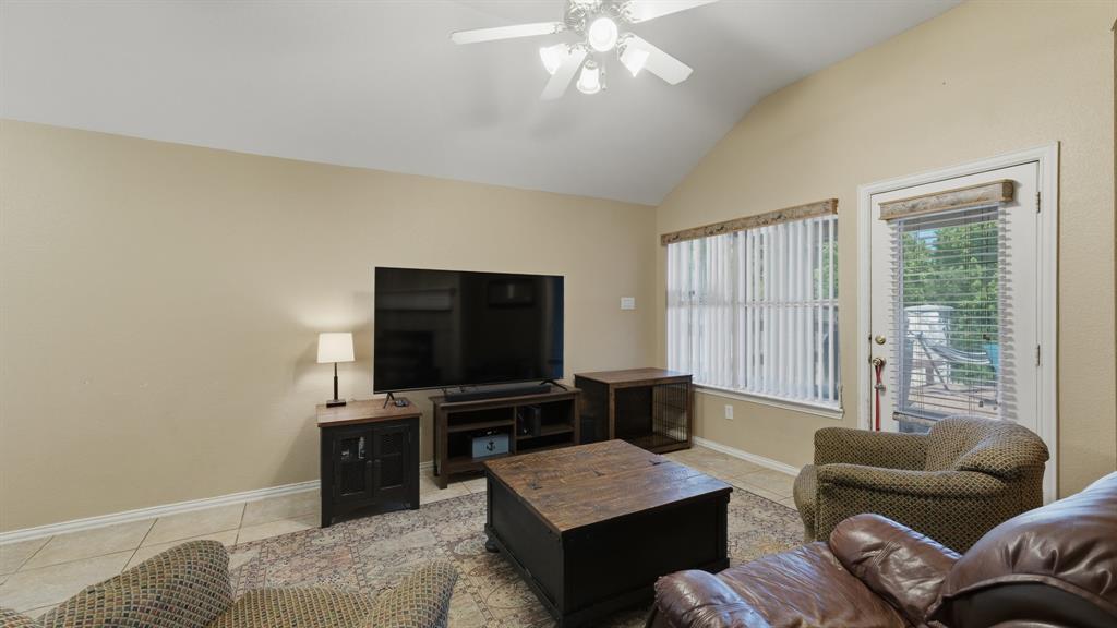 4802 Pier Nine Drive Property Photo 14