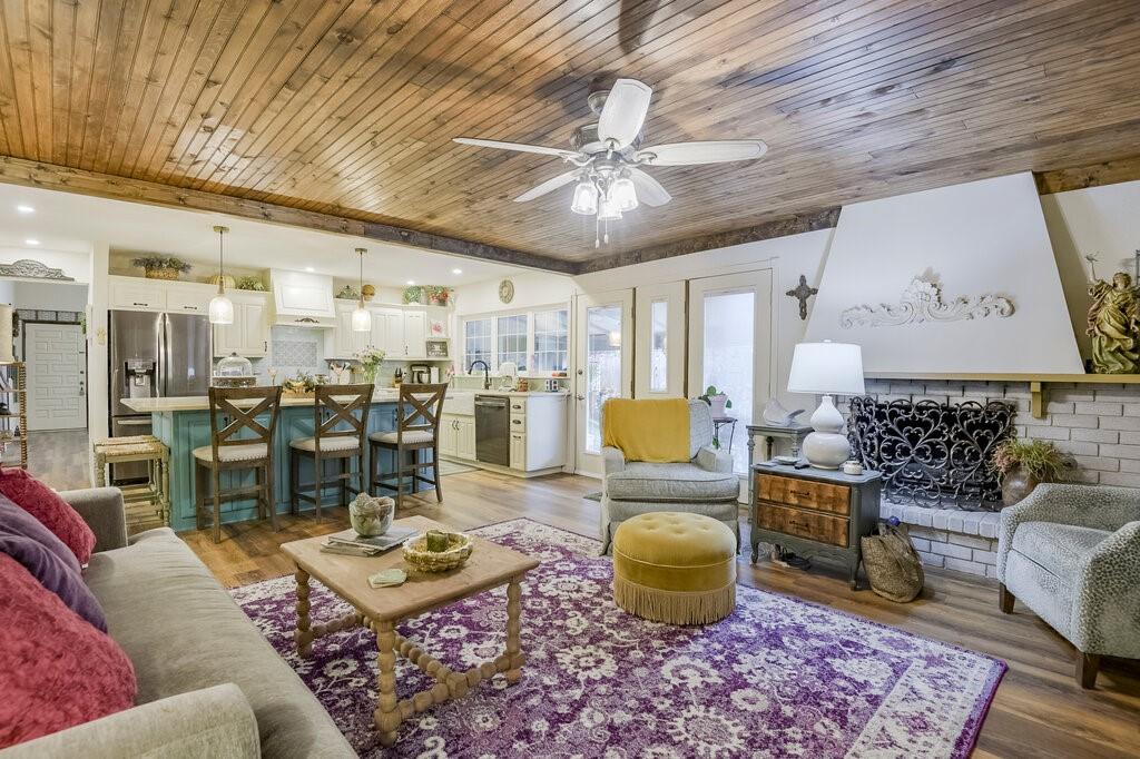 705 Bluebonnet Drive Property Photo 16