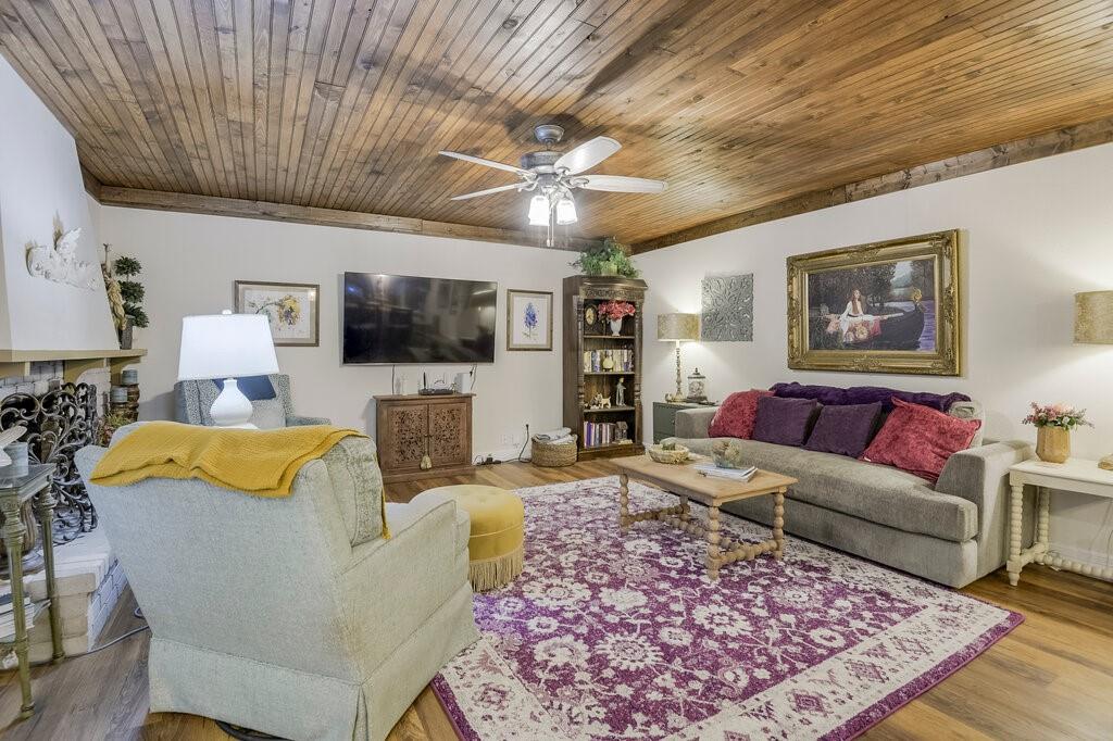 705 Bluebonnet Drive Property Photo 17
