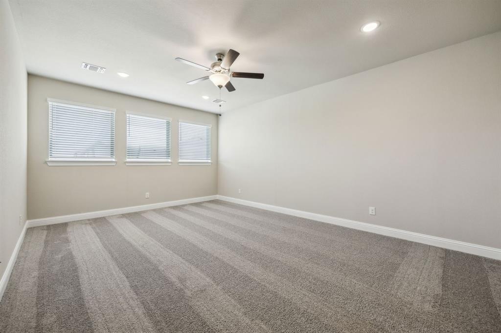 1004 Pearl Crescent Place Property Photo 21