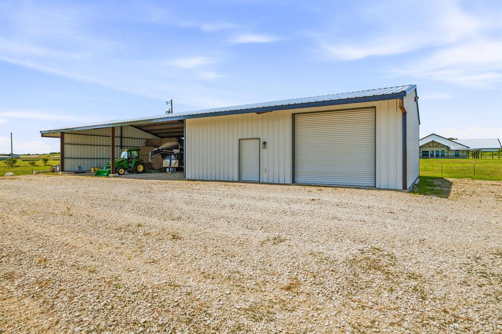 385 Private Road 1733 Property Photo 34