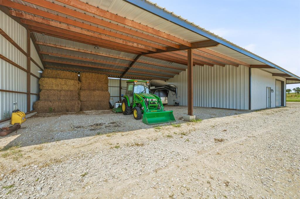 385 Private Road 1733 Property Photo 35