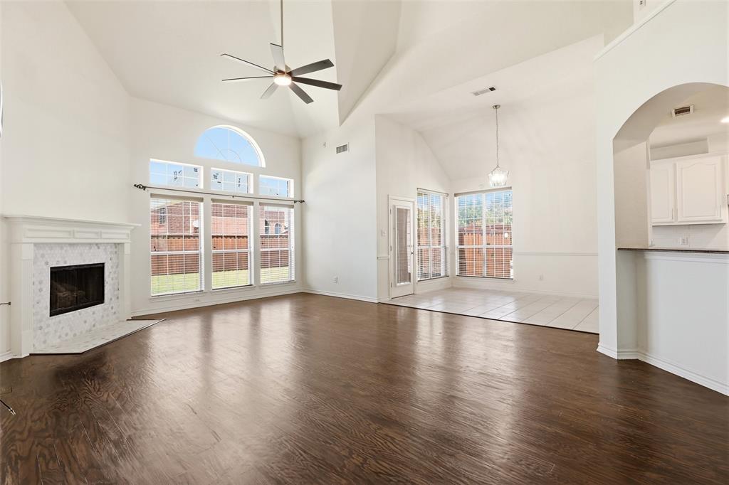 639 Silver Ridge Drive Property Photo 8