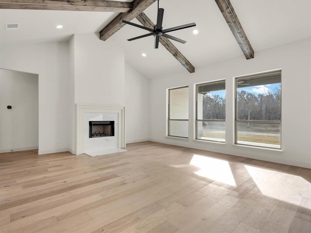 1013 Silver Sage Property Photo 4