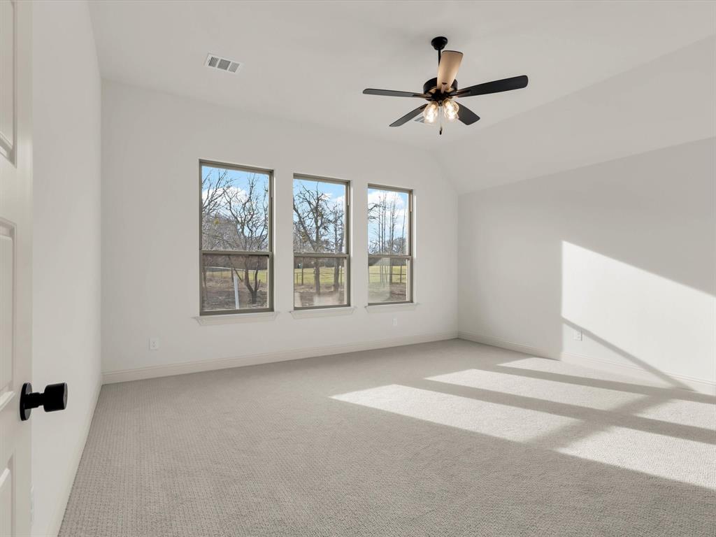 1013 Silver Sage Property Photo 12