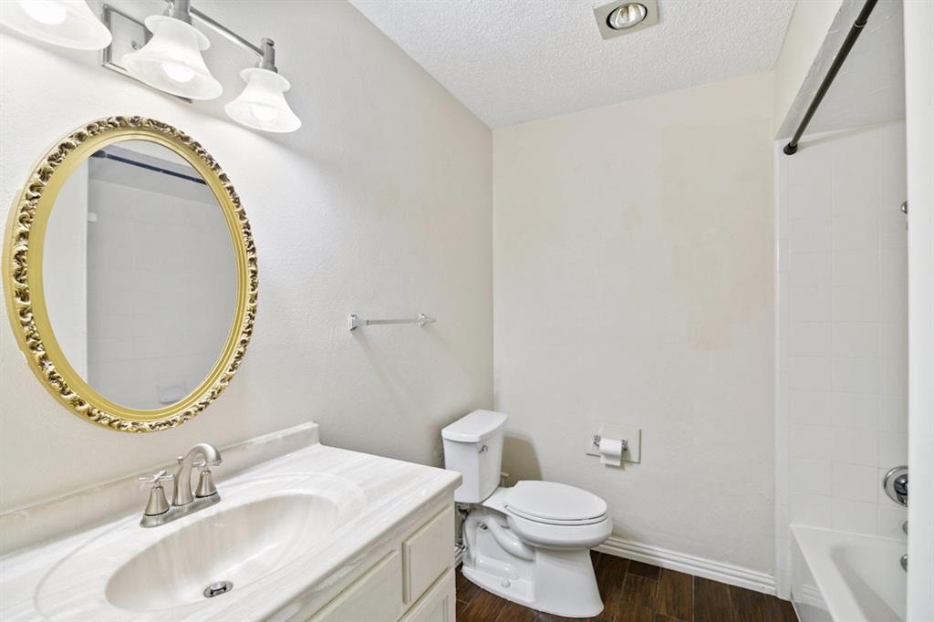 3013 Queens Way Property Photo 19