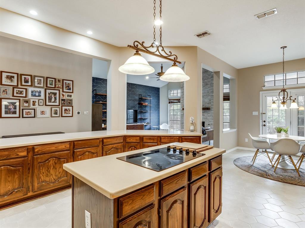7701 Marble Canyon Court Property Photo 9