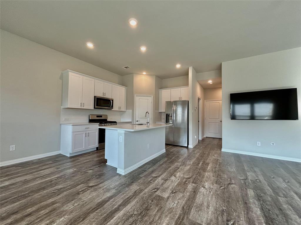 1804 Berry Ridge Trail Property Photo 4