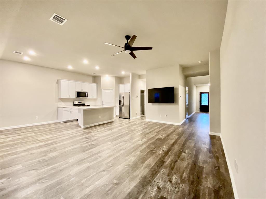 1804 Berry Ridge Trail Property Photo 9