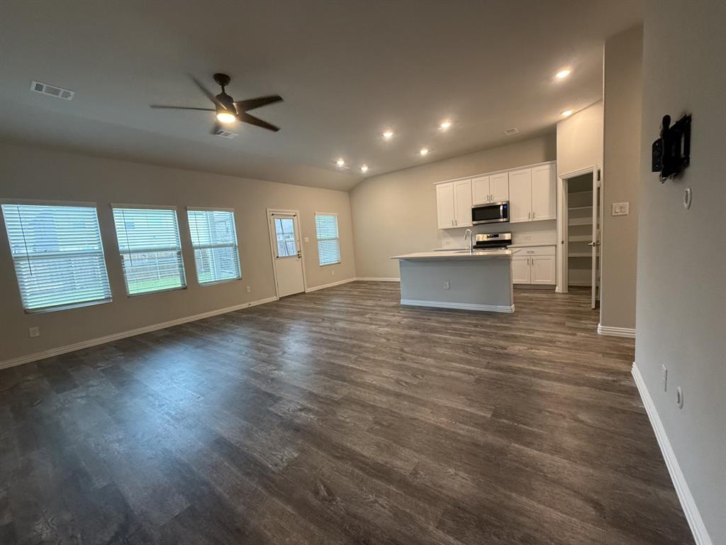 1804 Berry Ridge Trail Property Photo 11