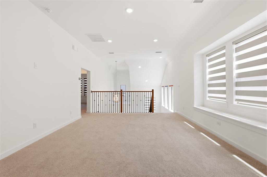 724 Kendall Lane Property Photo 22