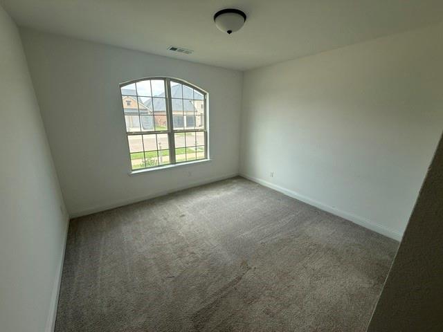 2804 Walker Way Property Photo 8