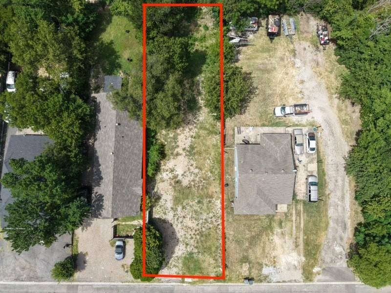 1629 Walmsley Property Photo 3