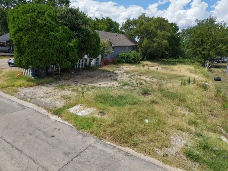 1629 Walmsley Property Photo 10