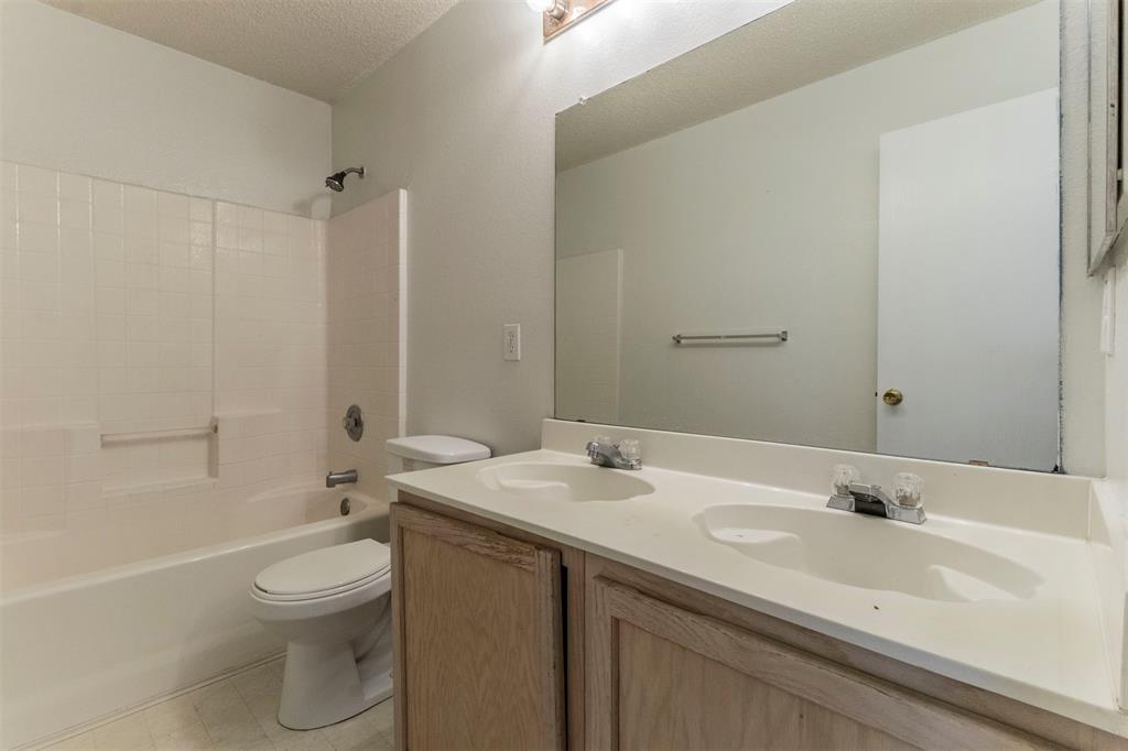 3883 Steeplechase Drive Property Photo 12