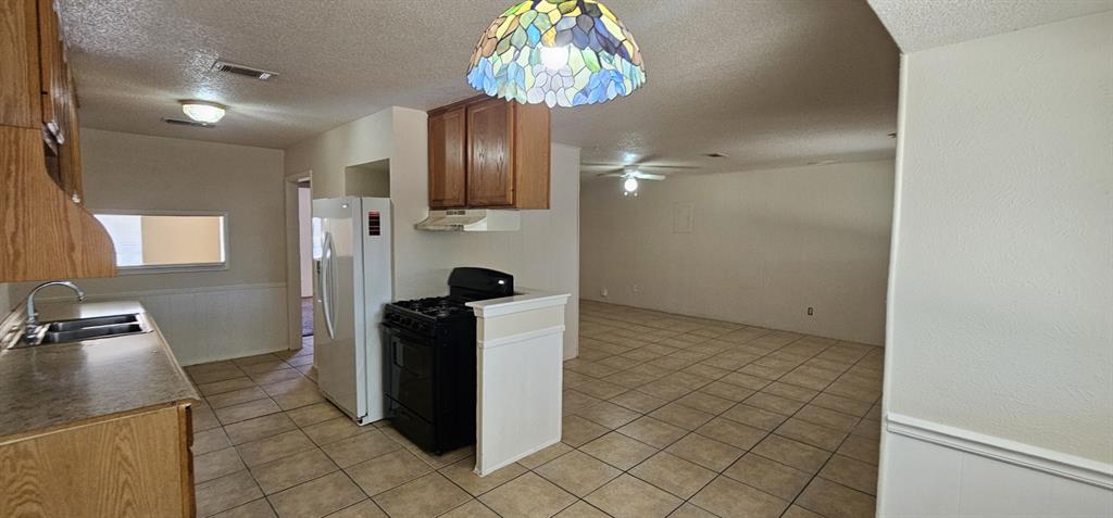 7205 Merry Lane Property Photo 5