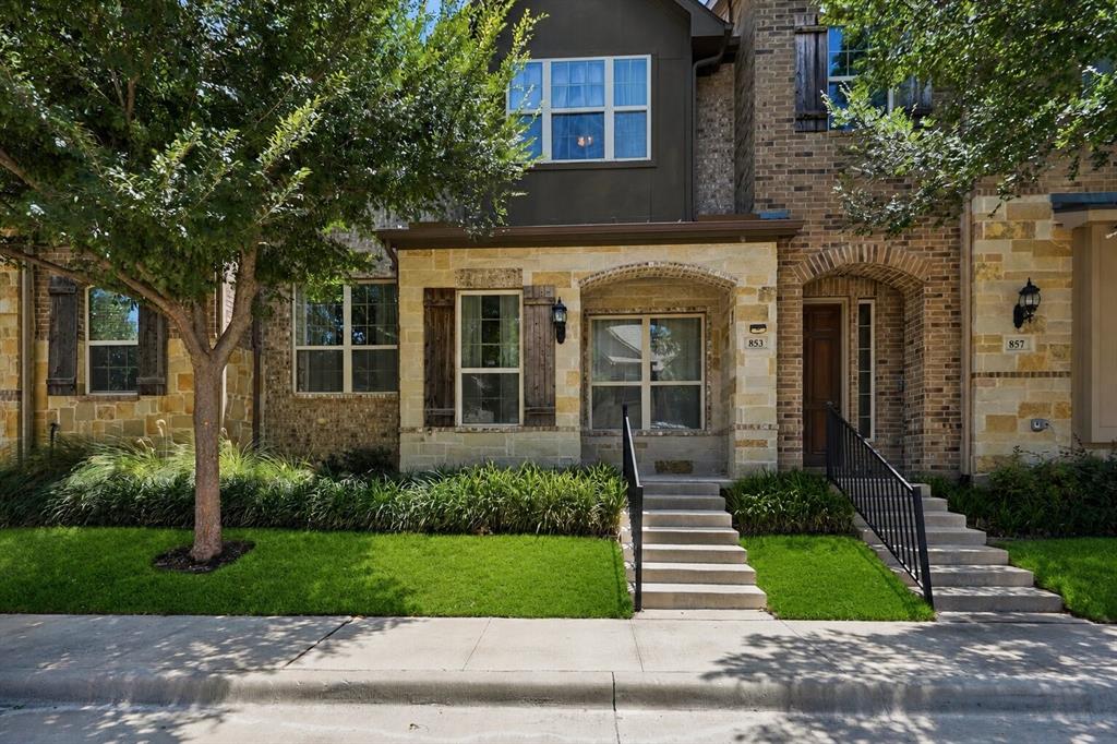 853 Rohan Drive Property Photo 1