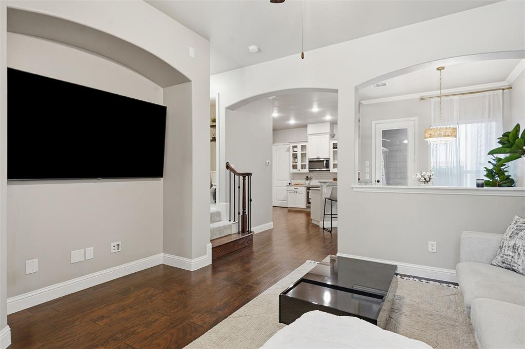 853 Rohan Drive Property Photo 5