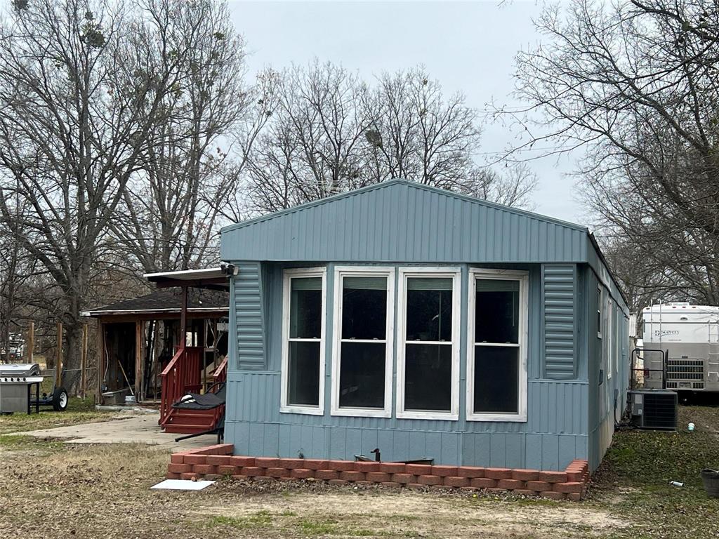1012 Redoak Drive Property Photo 1
