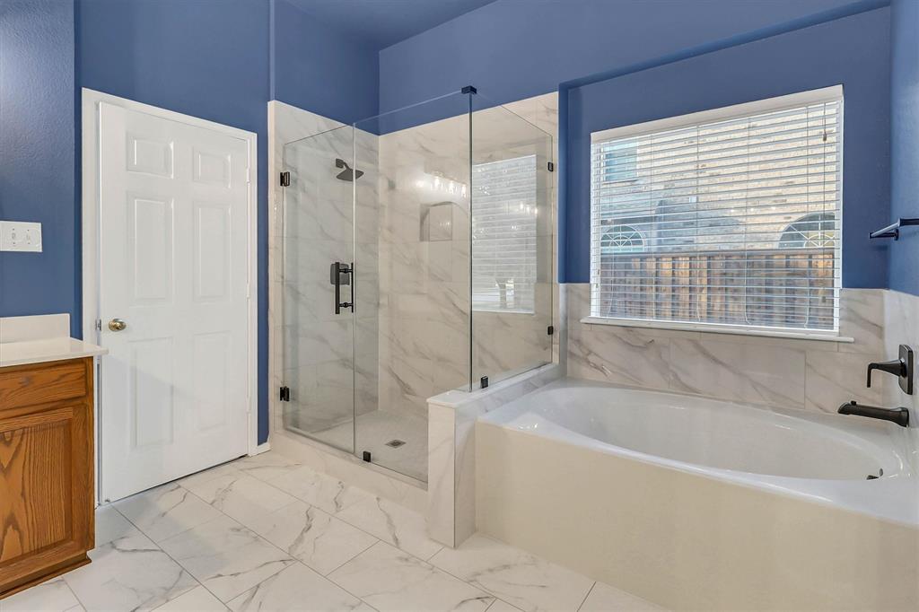 1194 Maple Ridge Way Property Photo 19