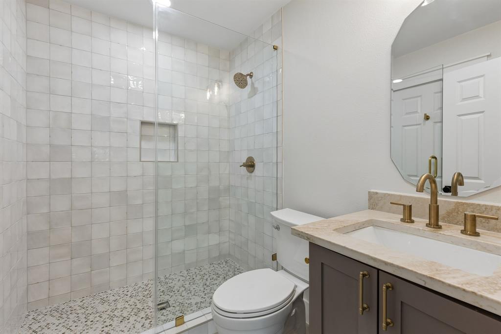 6941 Midcrest Drive Property Photo 21