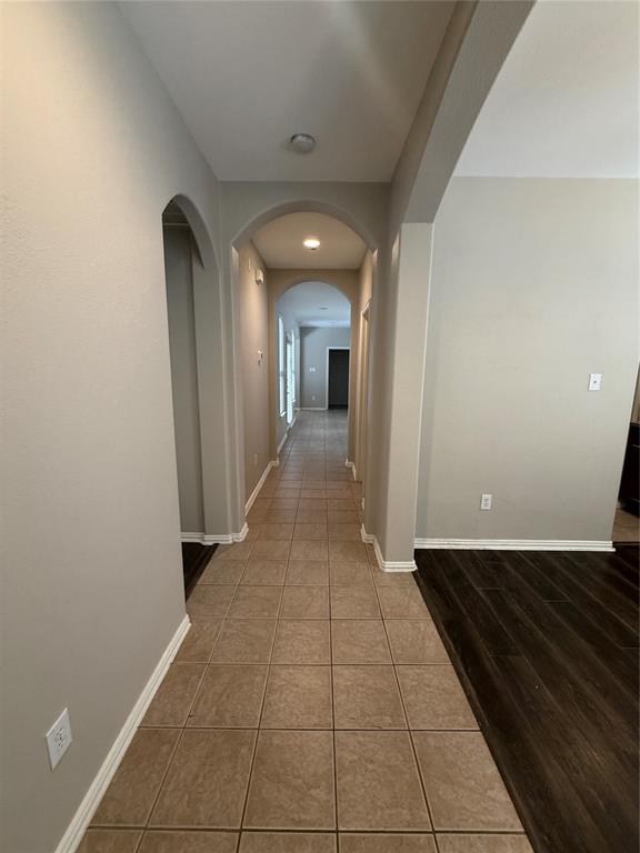 1016 Grey Fox Drive Property Photo 3