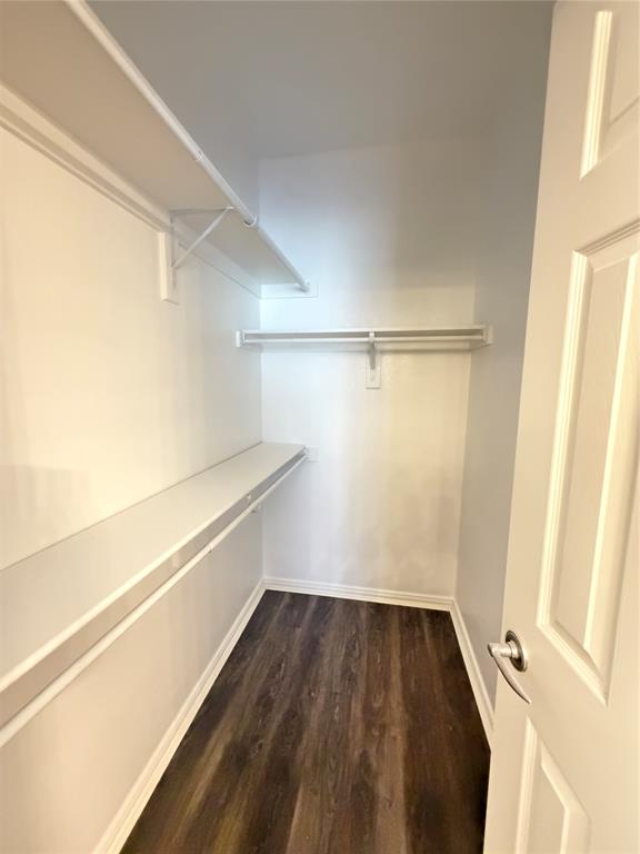 1016 Grey Fox Drive Property Photo 9