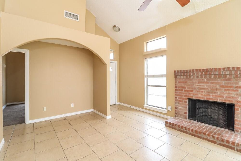 Address Unavailable Property Photo 3