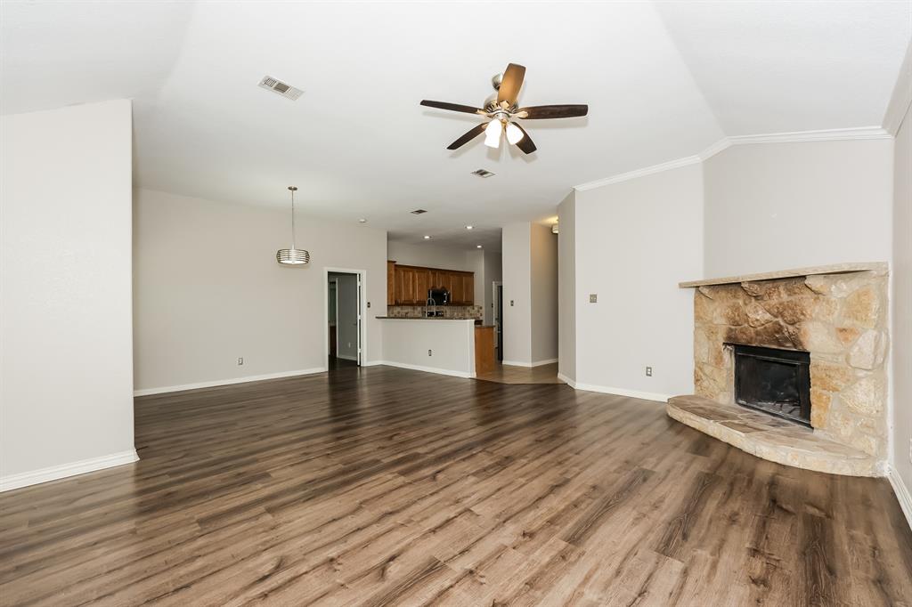 207 Rawhide Street Property Photo 6