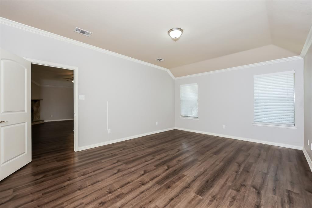 207 Rawhide Street Property Photo 16